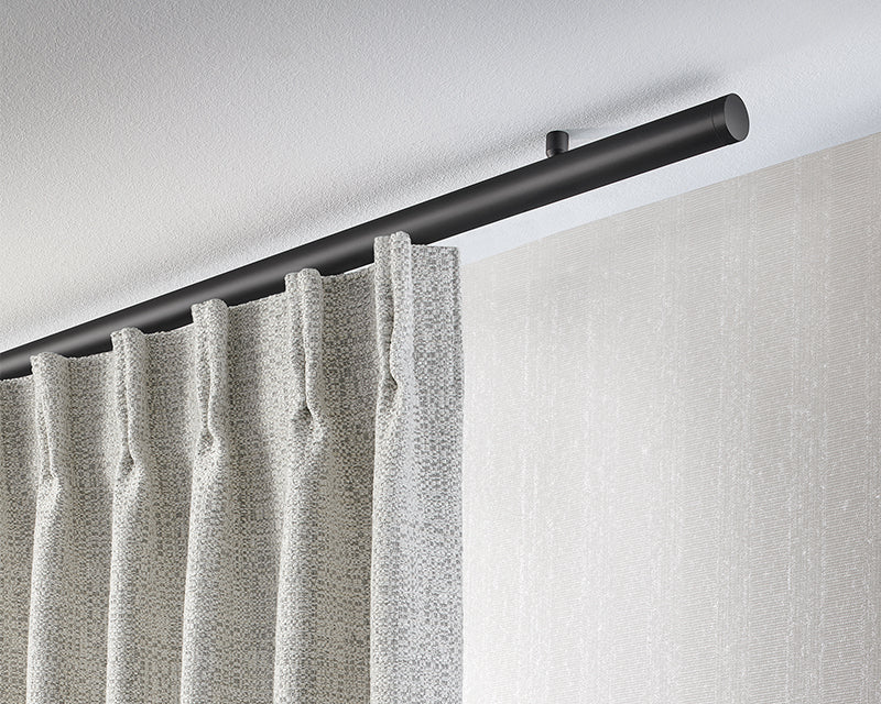 Interstil Corpus 30 – 1-läufige runde Innenlauf-Gardinenstange 30mm zur Deckenmontage